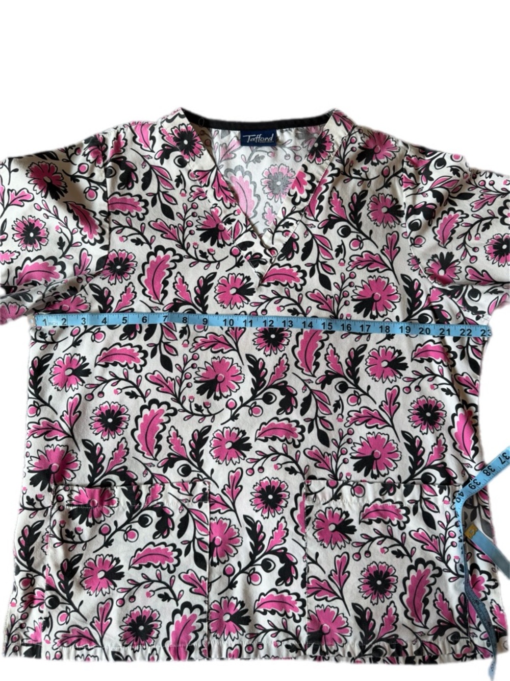 Tafford Floral Pink & Black V-Neck Scrub Top - Picture 6 of 8
